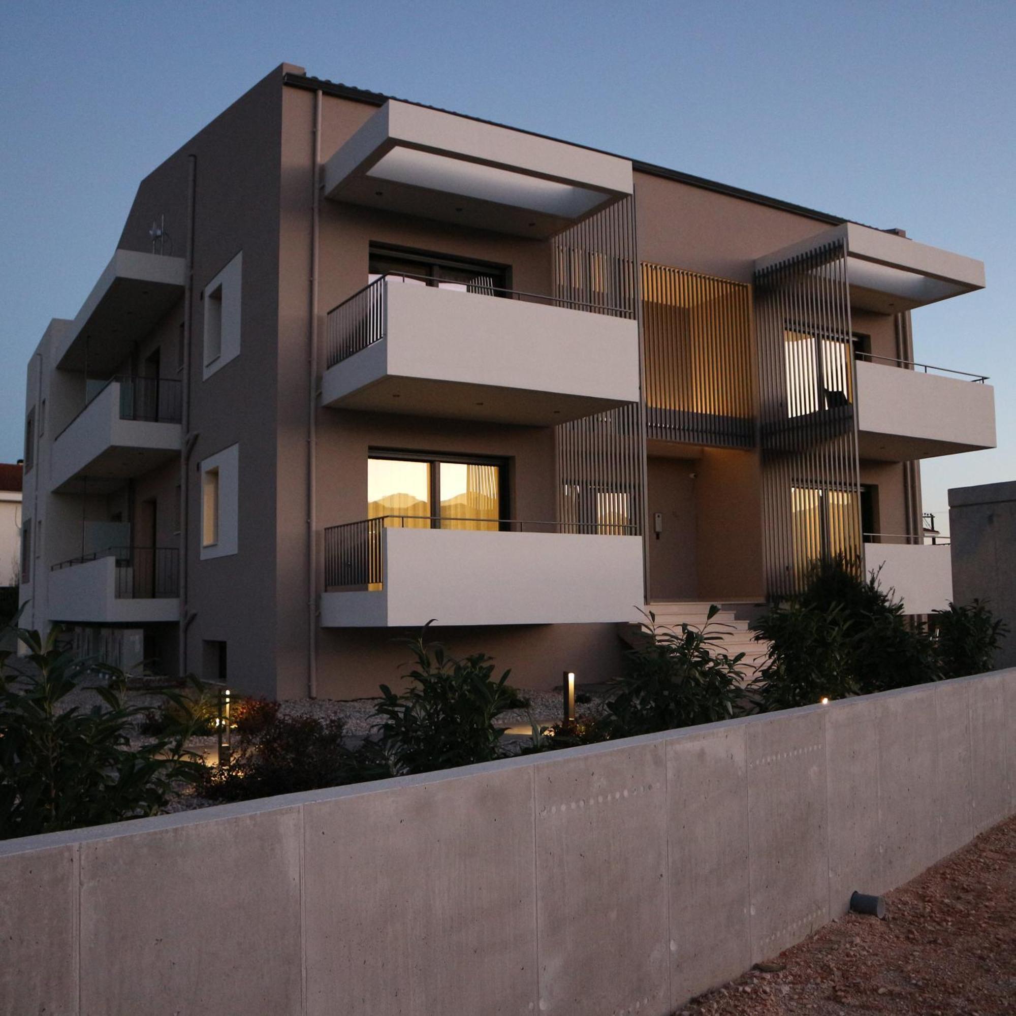 Aillo Living Spaces Yanya Dış mekan fotoğraf