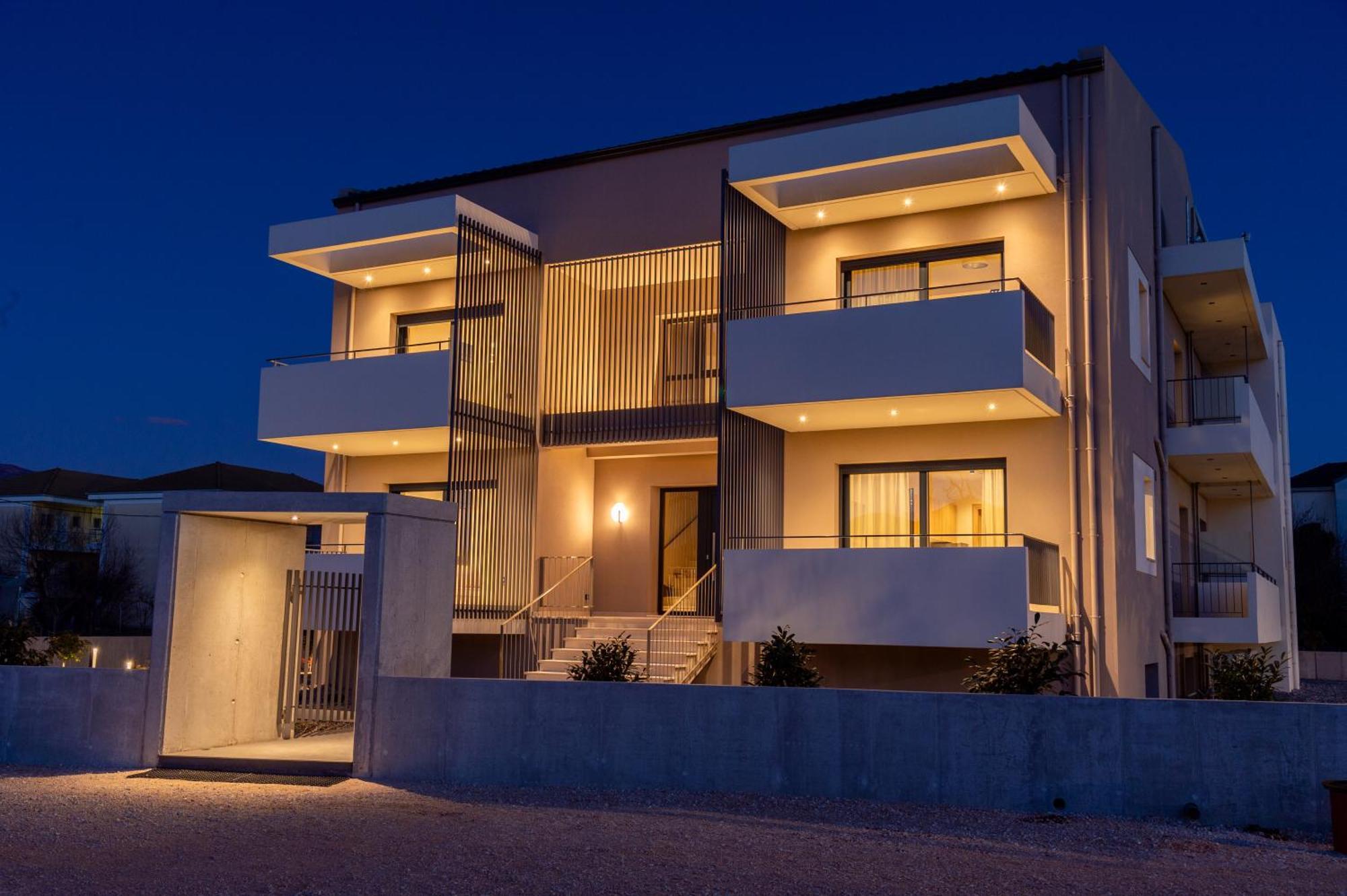 Aillo Living Spaces Yanya Dış mekan fotoğraf